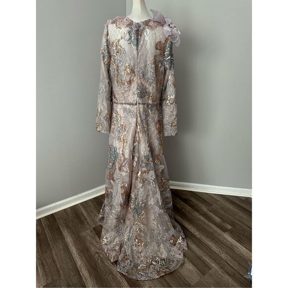 Mac Duggal Embellished Long Sleeve High Neck Rose Applique Gown - Picture 7 of 11